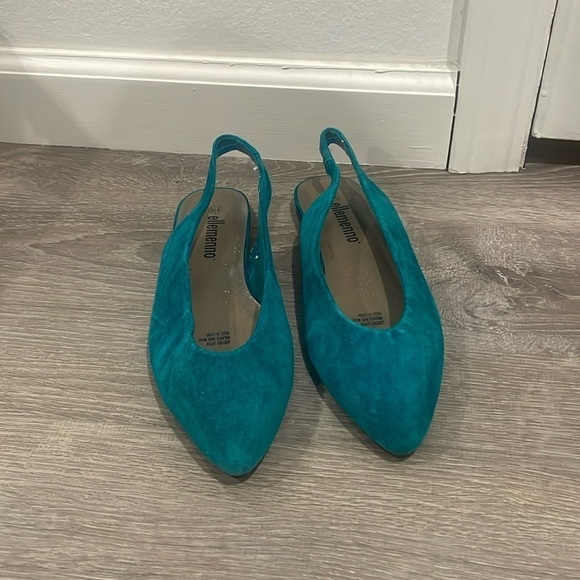 BlueFlats, Size 9.5 - Picture 1 of 5